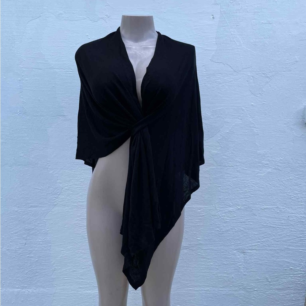 Anthony’s Elegant Black Wrap with Floral Accent